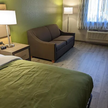 Quality Inn & Suites Delaware Esterno foto
